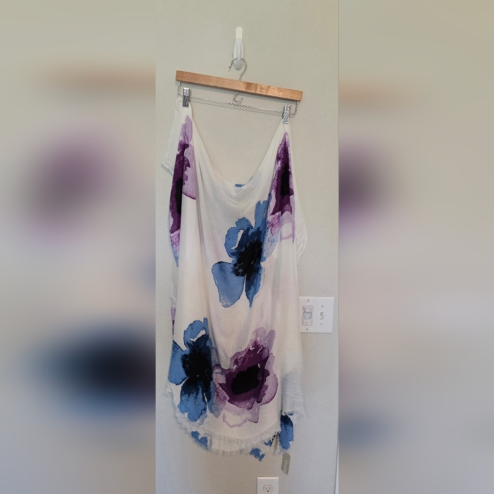 NWT Chico's Floral Watercolor Scarf